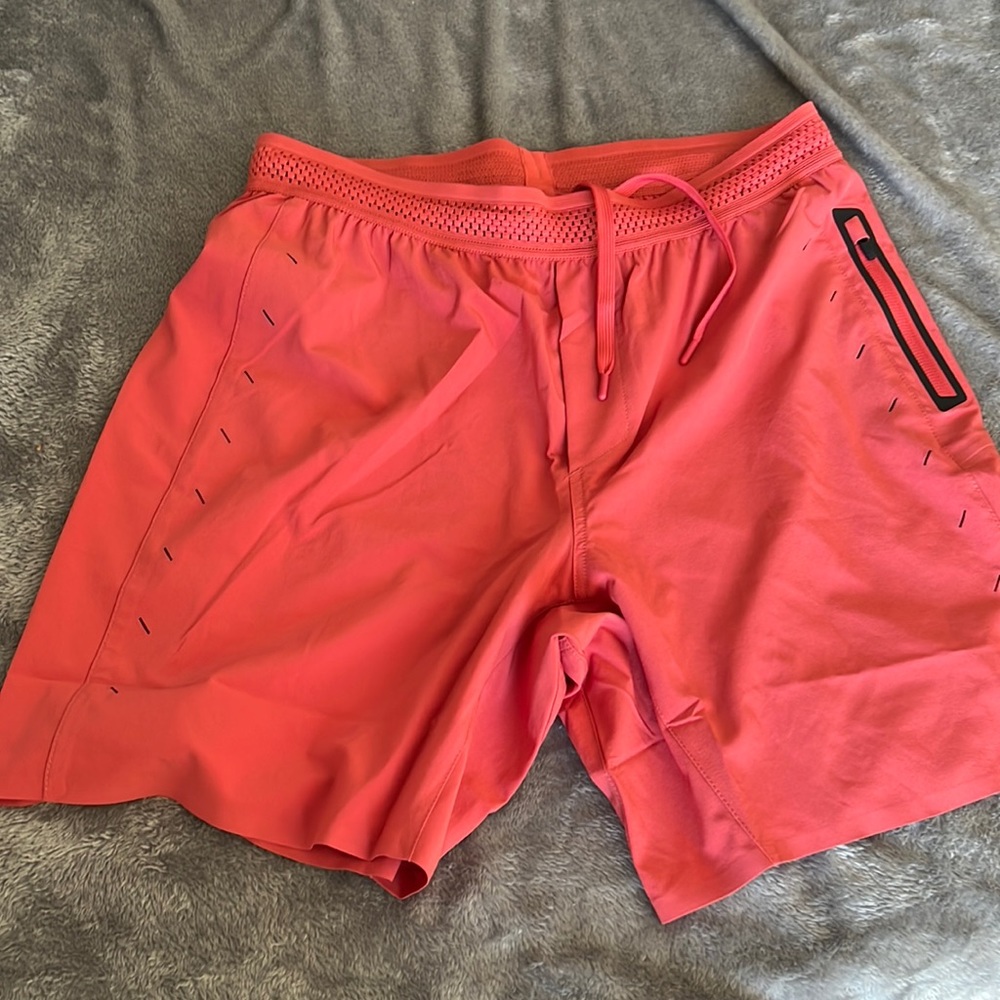 Ten thousand SESSION SHORT 7” no liner mesa red